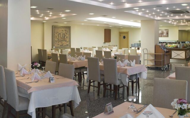 Narin Hotel