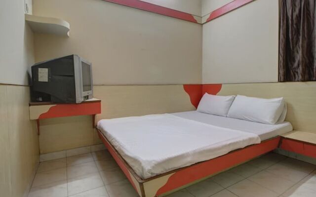 Hotel Vasavi Residency