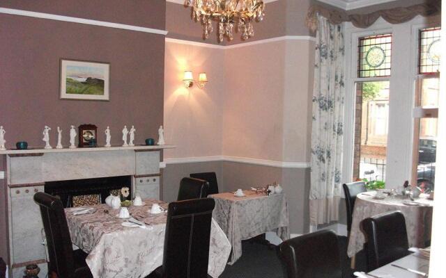Townhouse Bed & Breakfast