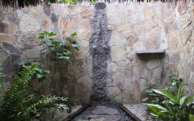 San Simian Lodge