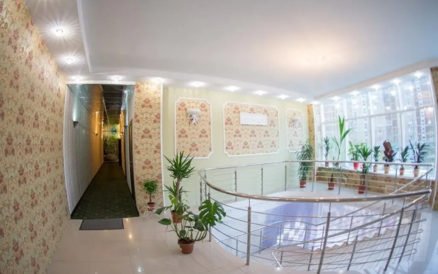 Hotel in Maryino