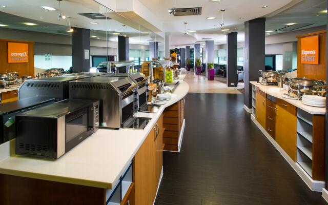 Holiday Inn Express Glasgow City Centre Riverside by IHG