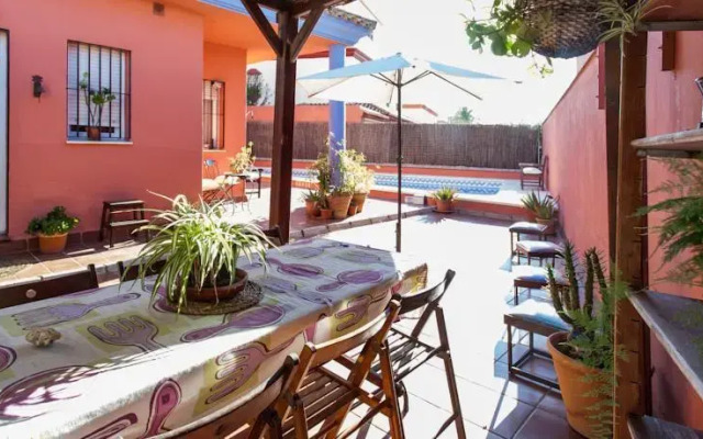 Casa Salteras