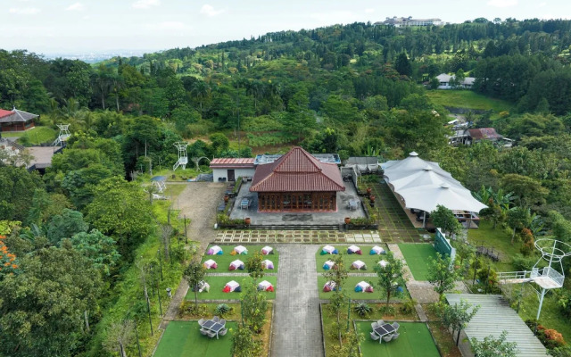 The Glamping @ARTOTEL Pelangi Park