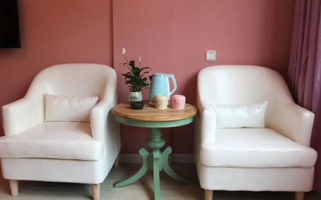 Dongyang Hengdian Jiuqi Guest House