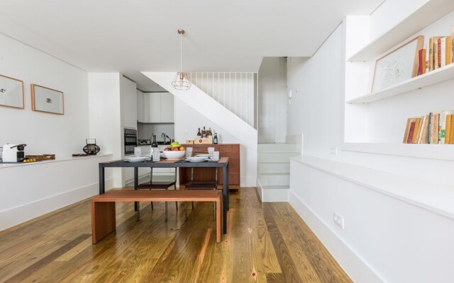 Tripas-Coração, Rosário Apartments