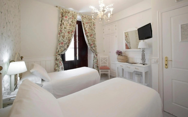 Basic Hotel Puerta de Sevilla