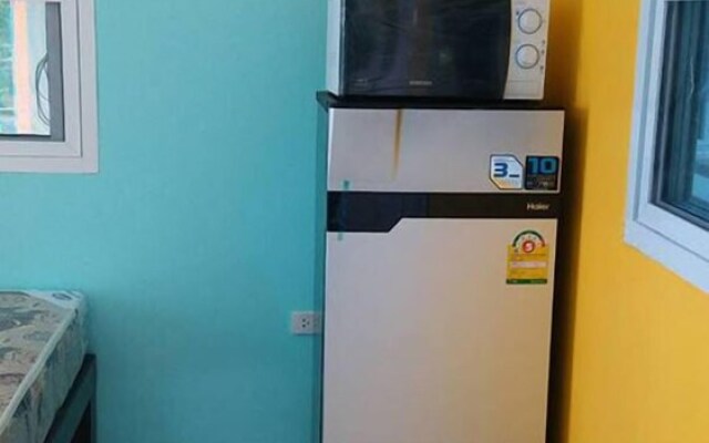 OYO 1109 Mata Phuket Apartment