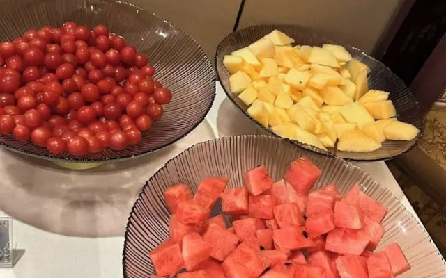 Wanzai Yijia La Maison Hotel