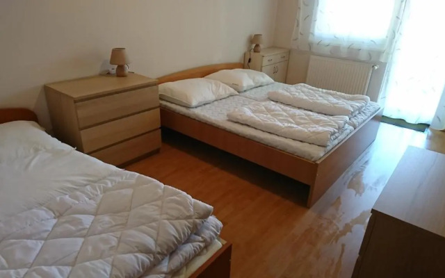 Villa Palazzo Apartments