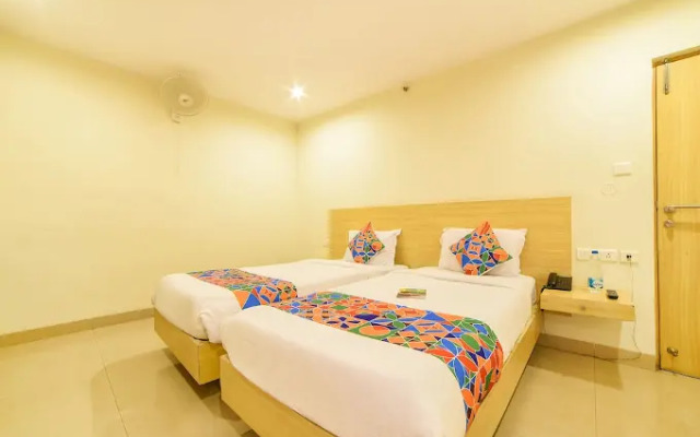 FabHotel Vinflora Banjara Hills