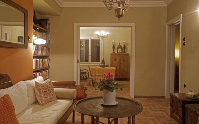 Athens noir: 1920s vibe on the East Mediterranean