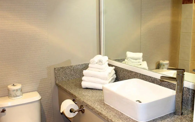 Traveller's Inn City Ctr And Conf Ctr