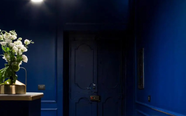 Tree Charme Parliament Suites