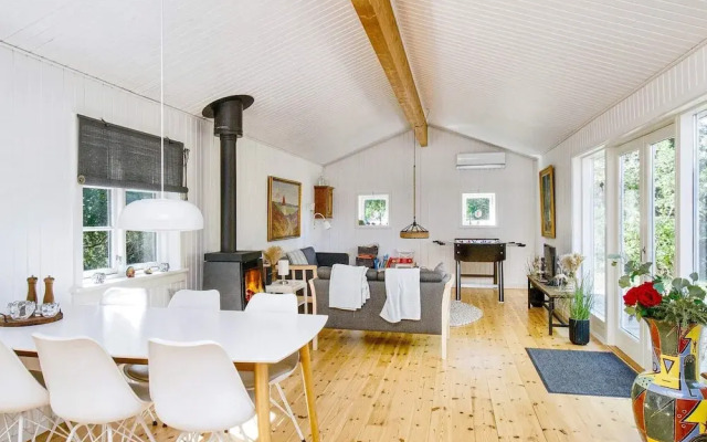 6 Person Holiday Home in Grevinge