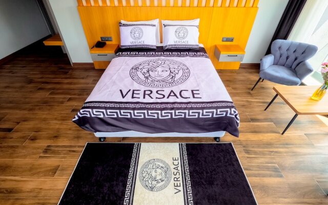 The Rest Port Argento