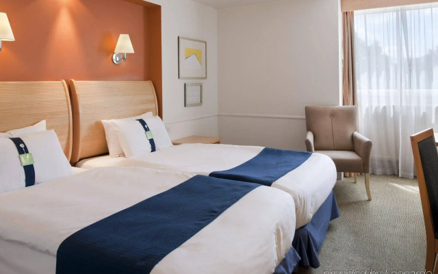 Holiday Inn Leeds Wakefield M1 Jct.40 by IHG