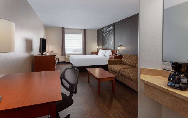 Super 8 Trois-Rivieres