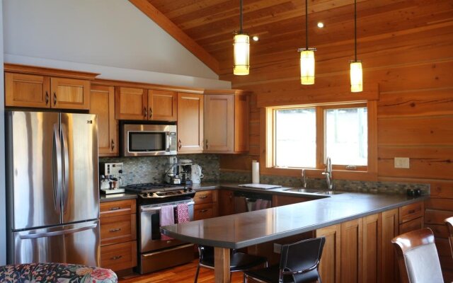 Rocky Mountain Cabins and Home