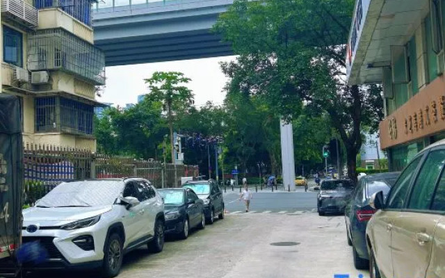 Yimi Selected Hotel (Airport Road Branch)