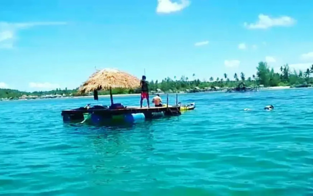 Madu Tiga Beach & Resort