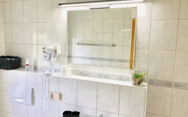 Am Landhaus - Gästezimmer Und Frühstück