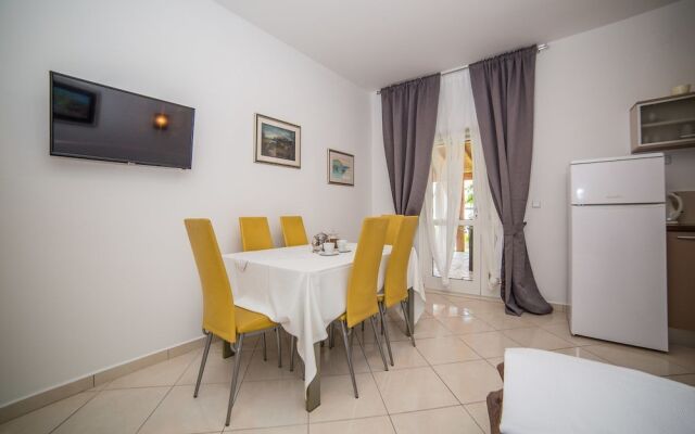 Apartments Milas