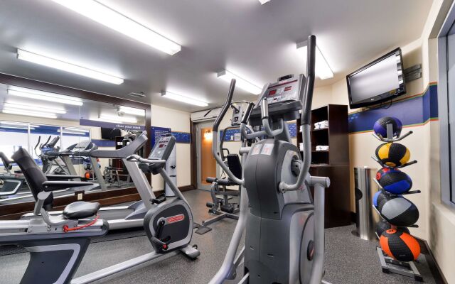 Hampton Inn & Suites By Hilton Calgary- University Northwest