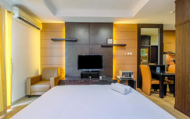 Fancy And Classic Studio Room At Bellezza Apartment