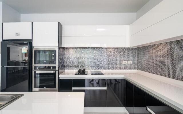 Diamond VIP villas by Lofty