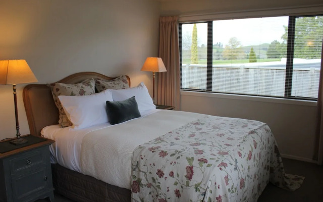 Awanui Bed and Breakfast