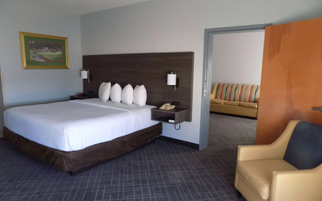 Baymont by Wyndham Augusta Riverwatch