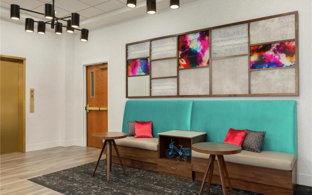 Hampton Inn Deadwood at Tin Lizzie Gaming Resort