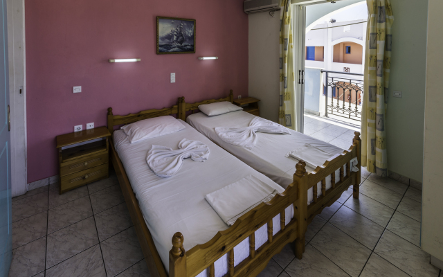 Vossos Hotel Apartments