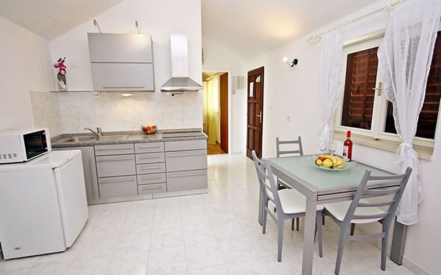 House Ivi