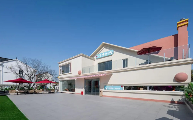 Shanghai Dolemi Mengmengwu Hotel