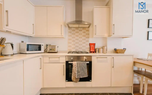 Charming chic Appartment with 24hr Parking