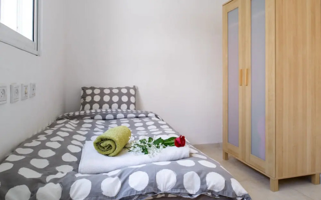 Spacious Penthouse Hilton Beach