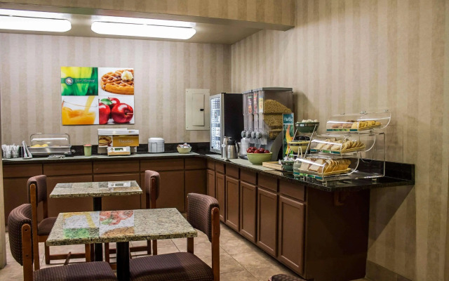 Baymont by Wyndham Youngstown