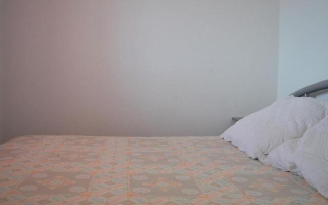 Appartement Saint-Cyprien, 2 pièces, 6 personnes - FR-1-225D-67