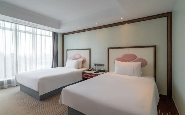 Suning Universal Hotel