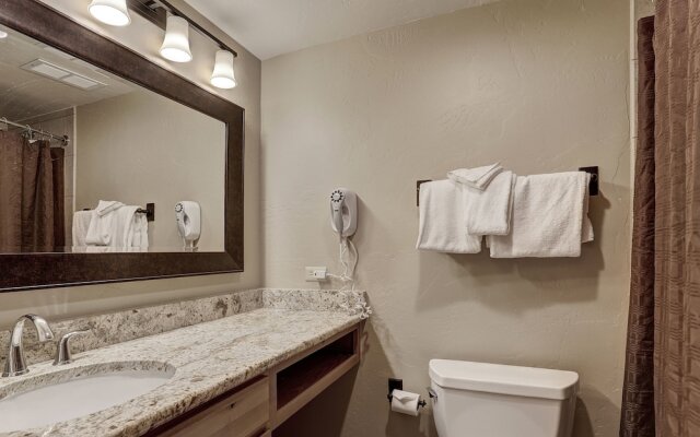 Village at Breckenridge Condos Sleeps 8 - Ski in Out + Walk downtown 2 Bedroom Apts by RedAwning