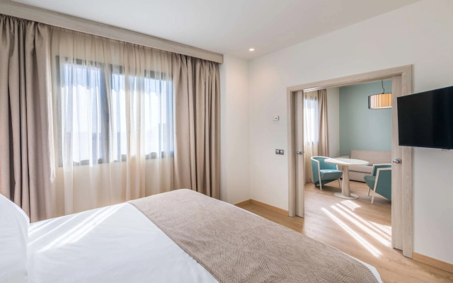 Occidental Sevilla Viapol