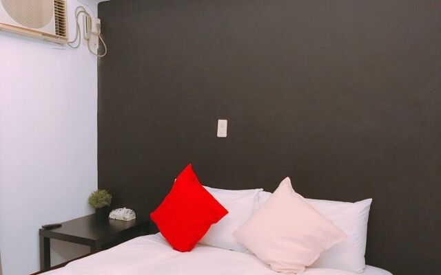 Tree&Grass Inn Hostel