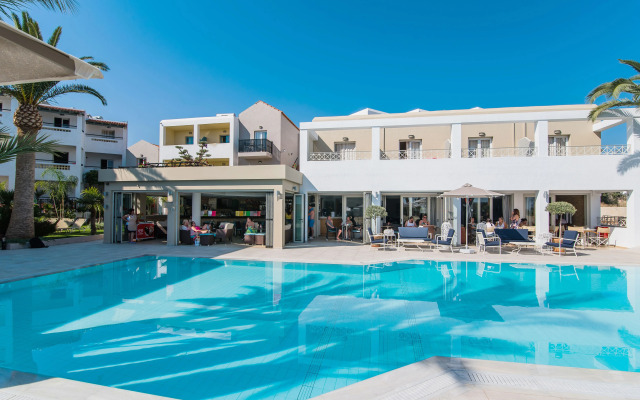 Dedalos Hotel