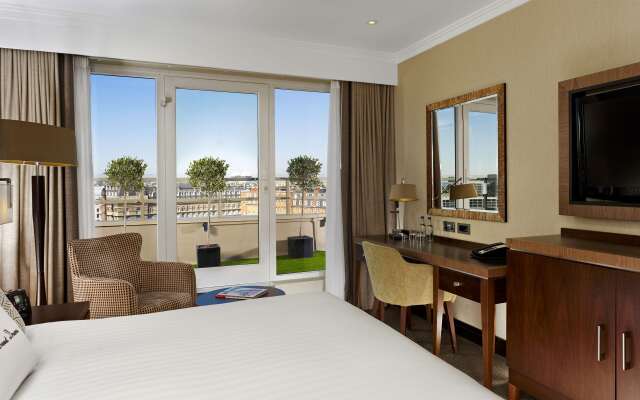 DoubleTree by Hilton London Victoria