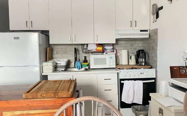 The Parkdale Hostellerie