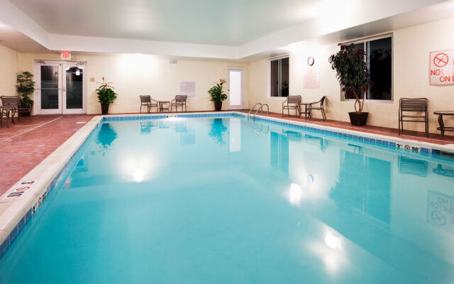 Holiday Inn Express Carrollton