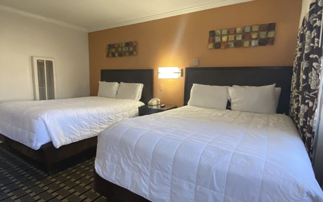 Budget INN At The Heavenly Gondola