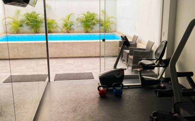 w Art Deco 1BR With Pool View in Barranco